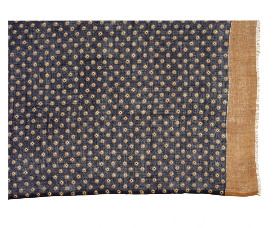 Écharpe Laine Motif Navy Et Fauve 6 Écharpe Laine Motif Navy Et Fauve – Image 4