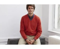 Pull Col V Homme Laine Rouge Ambre - ELIAN